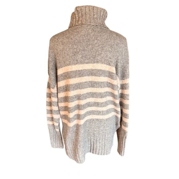 Sonoma Goods for Life Gray Stripe Turtleneck Sweater – Women’s Medium - Picture 3 of 5